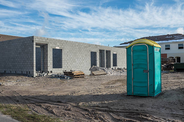 Best Portable bathroom rental  in Barneveld, WI